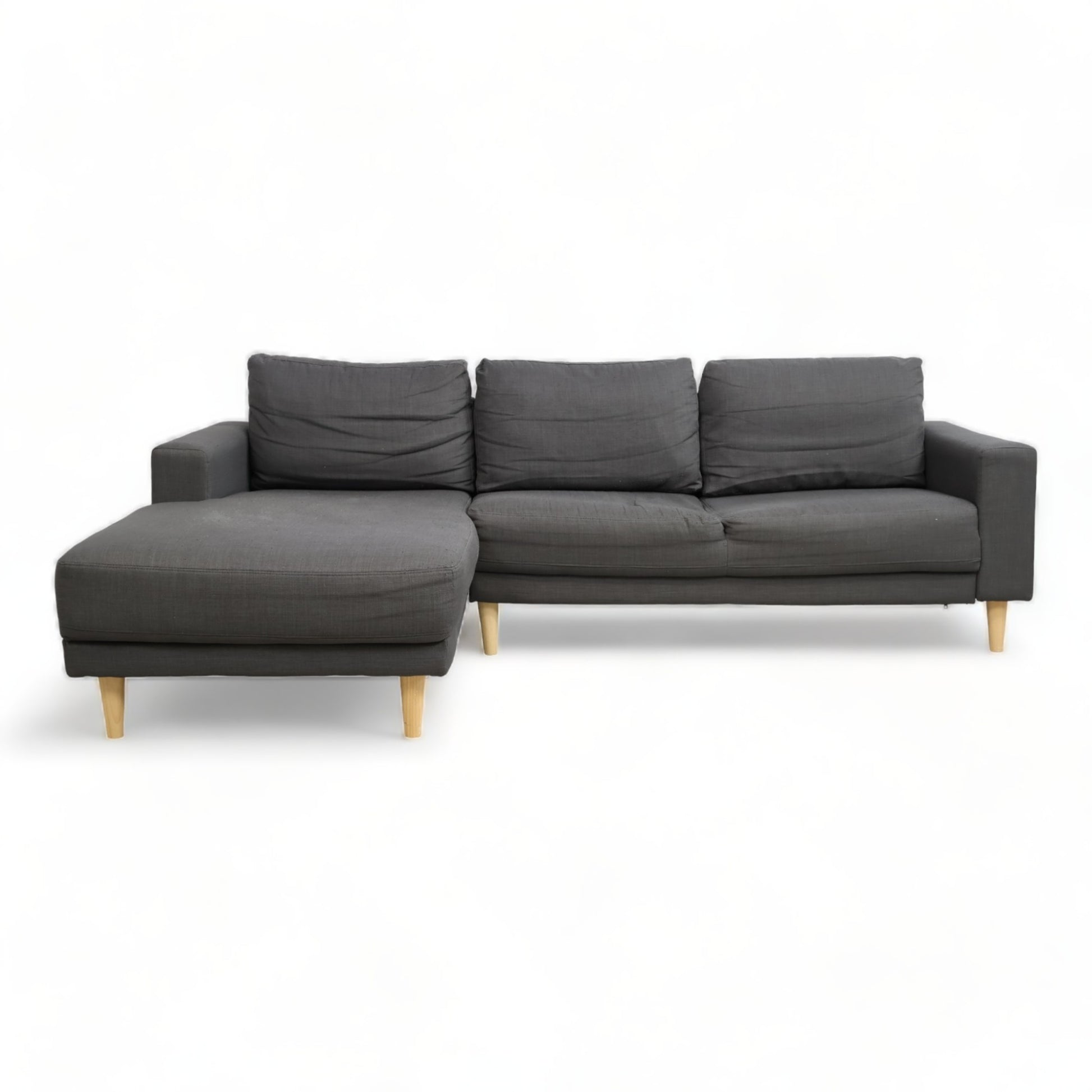 Nyrenset | Mørk grønn sofa med sjeselong