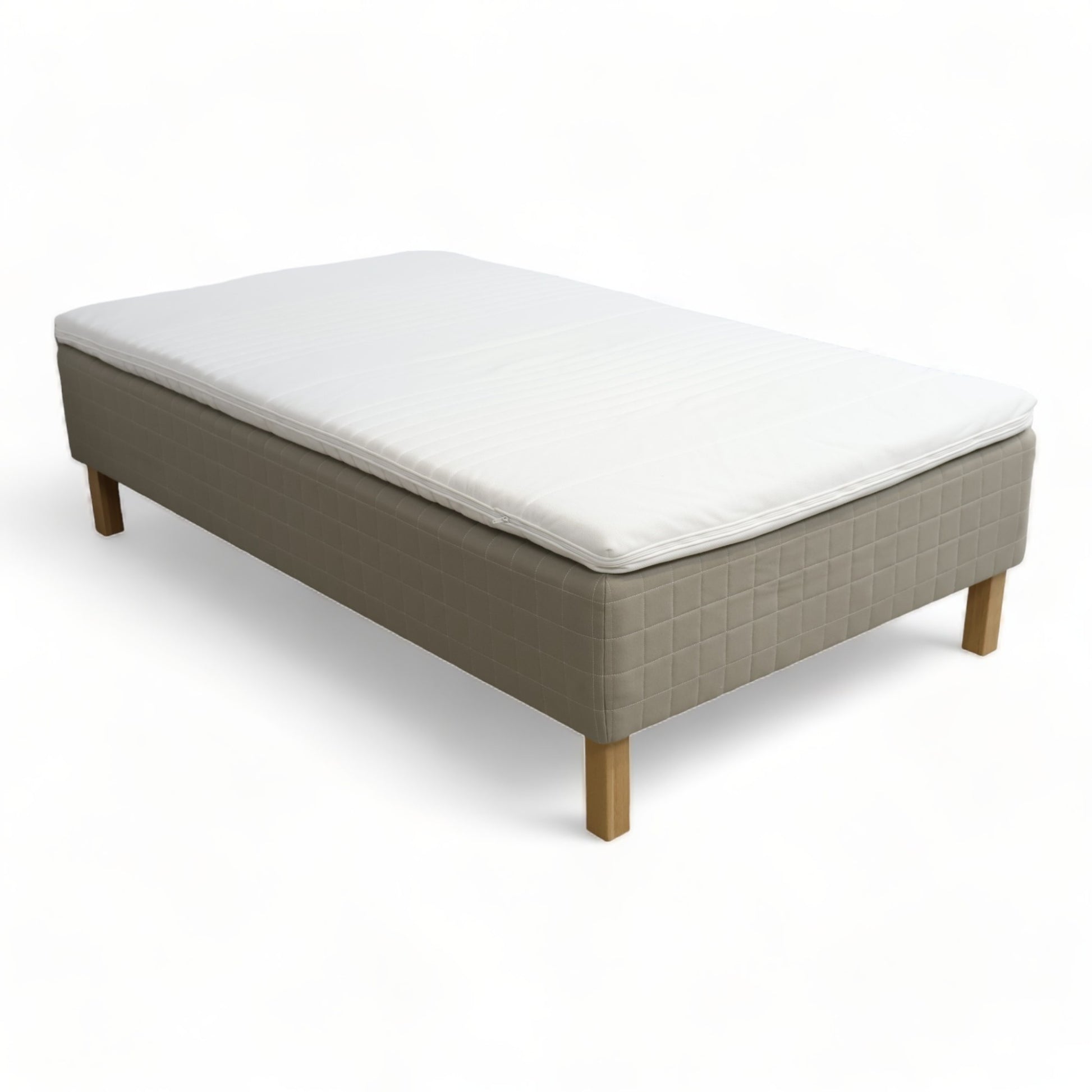 Nyrenset | Beige/grå IKEA Skårer 120x200 seng med Tussøy overmadrass