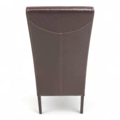 Nyrenset | Spisestol i brunt skinn