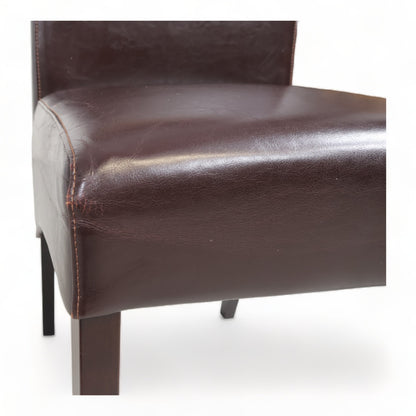 Nyrenset | Spisestol i brunt skinn