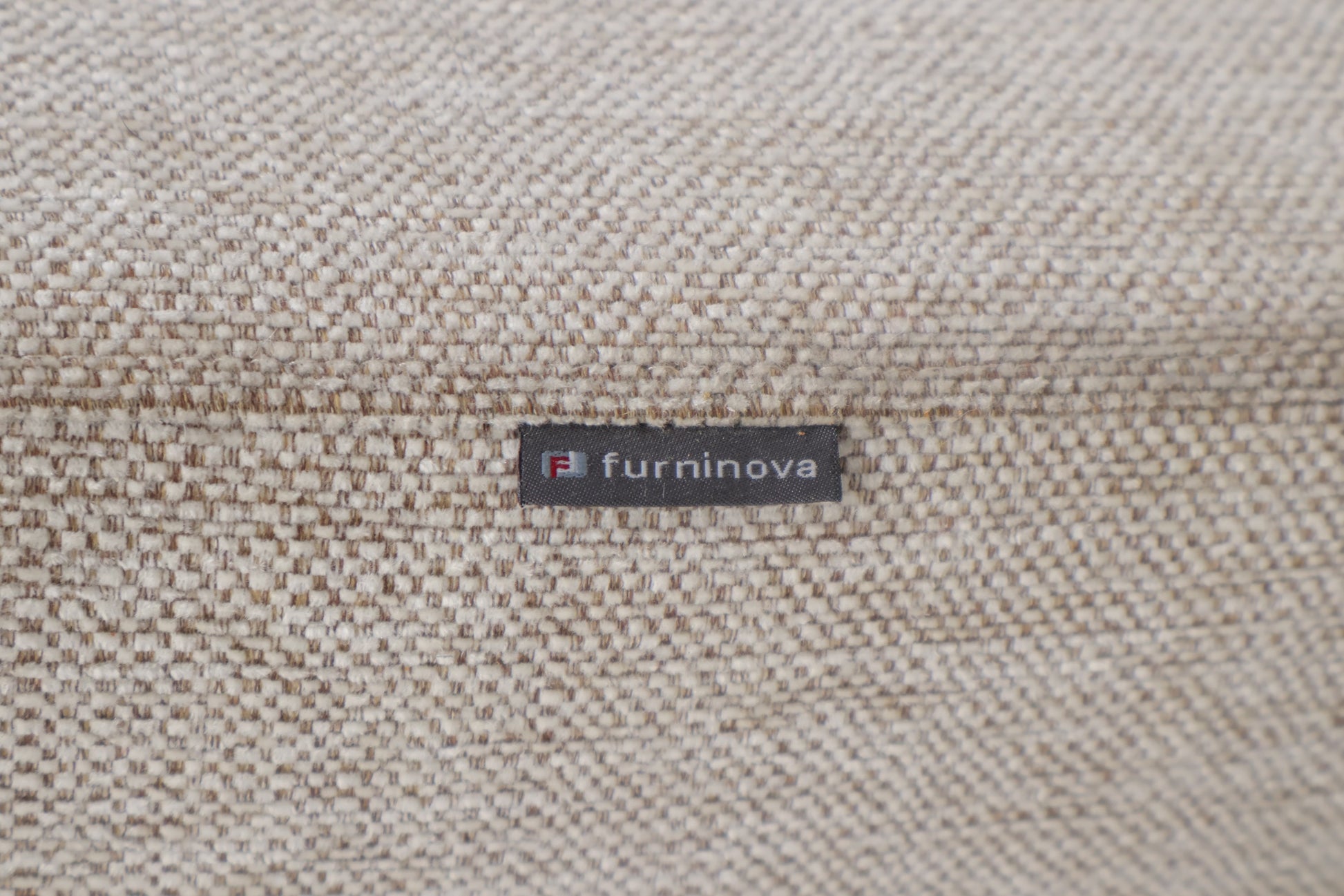 Nyrenset | Furninova 2-seter sofa