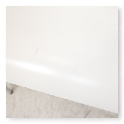 Kvalitetssikret | Hvite, enkle stoler