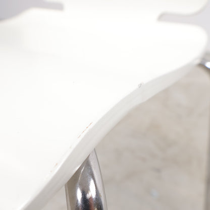 Kvalitetssikret | Hvite, enkle stoler