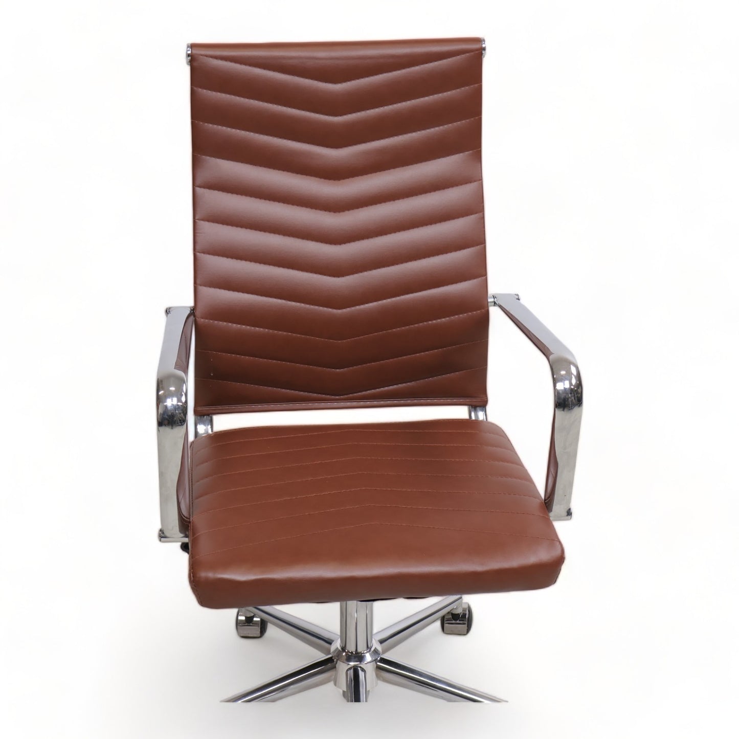 Nyrenset | Moderne kontorstol i brunt imitert skinn