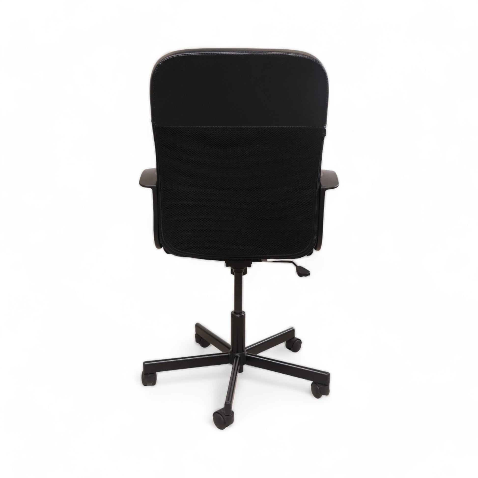 Nyrenset | IKEA Fingal sort kontorstol