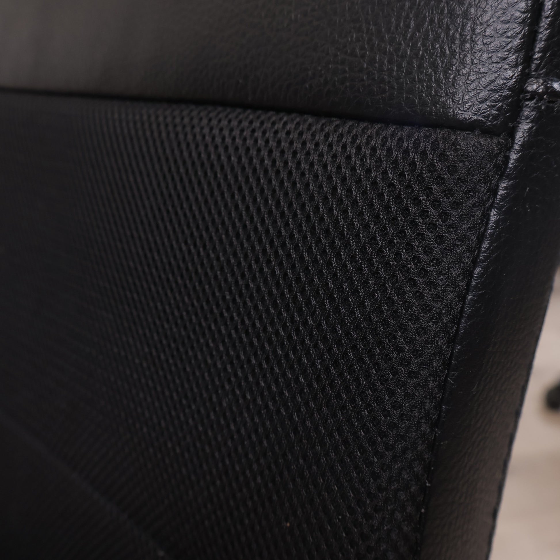 Nyrenset | IKEA Fingal sort kontorstol