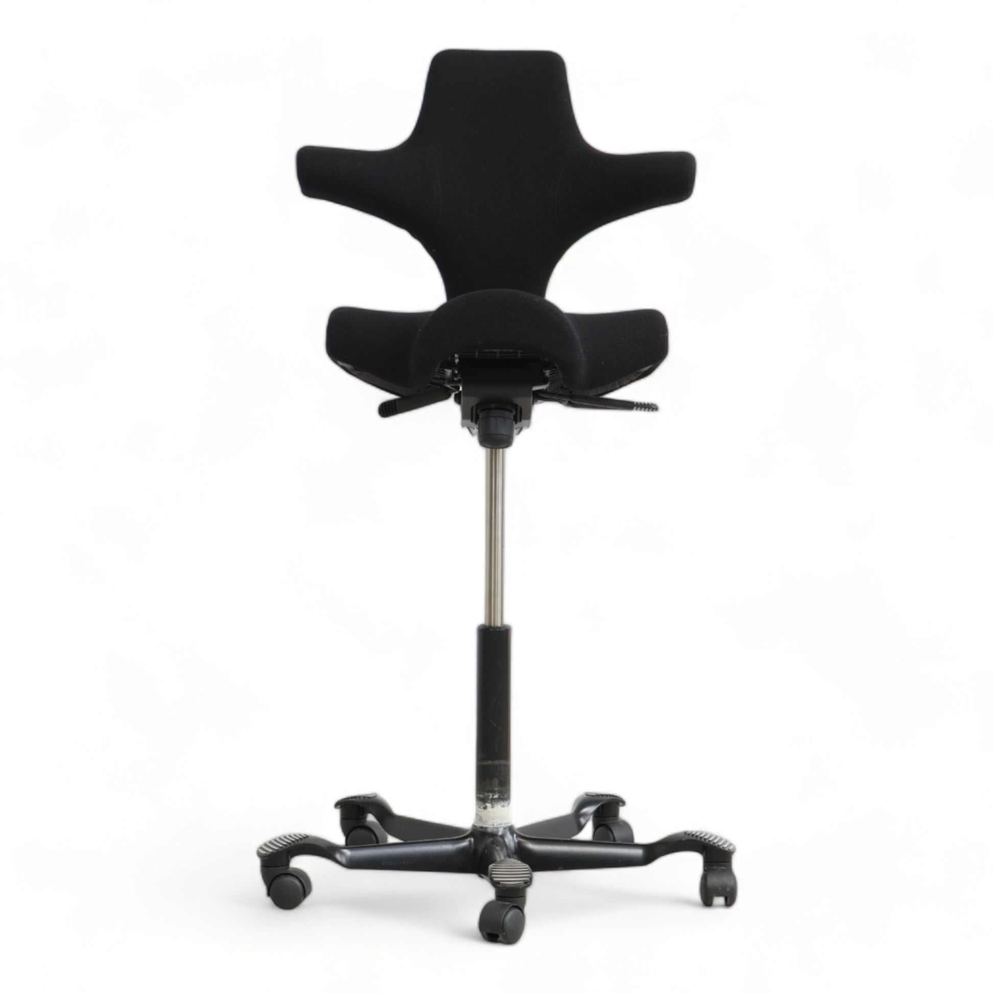 Nyrenset | Håg Capisco kontorstol med sadelsete og høy liftomat