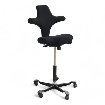 Nyrenset | Håg Capisco kontorstol med sadelsete og høy liftomat