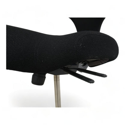 Nyrenset | Håg Capisco kontorstol med sadelsete og høy liftomat