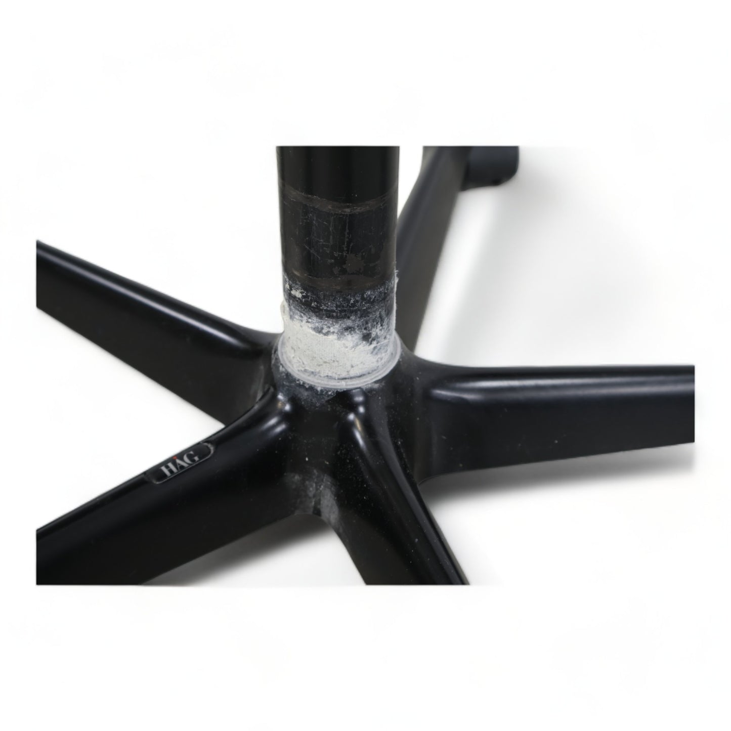 Nyrenset | Håg Capisco kontorstol med sadelsete og høy liftomat