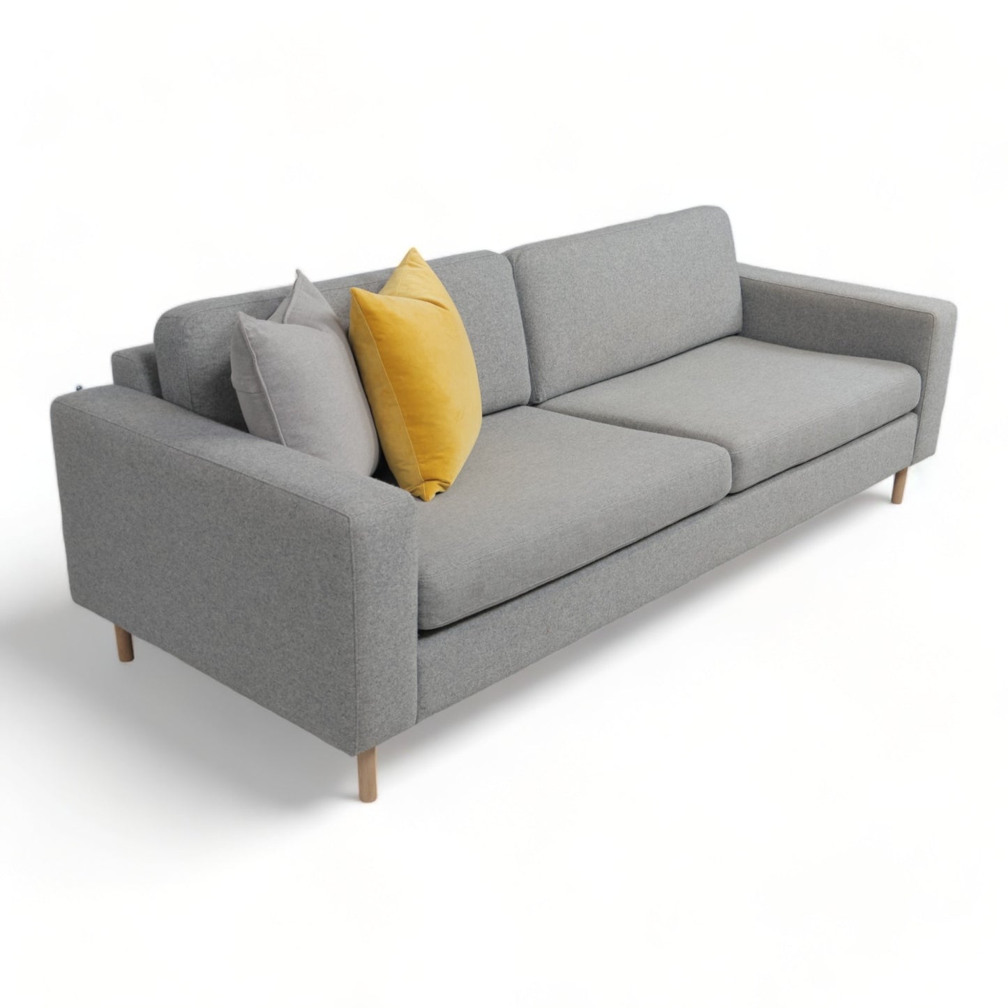 Nyrenset | Grå Bolia Scandinavia 3-seter sofa