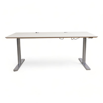 Kvalitetssikret | 180x90 cm, DUBA B8 elektrisk hev/senk skrivebord