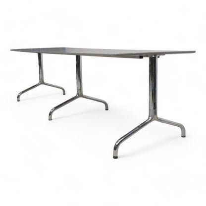 Kvalitetssikret | Randers+Radius elegant bord