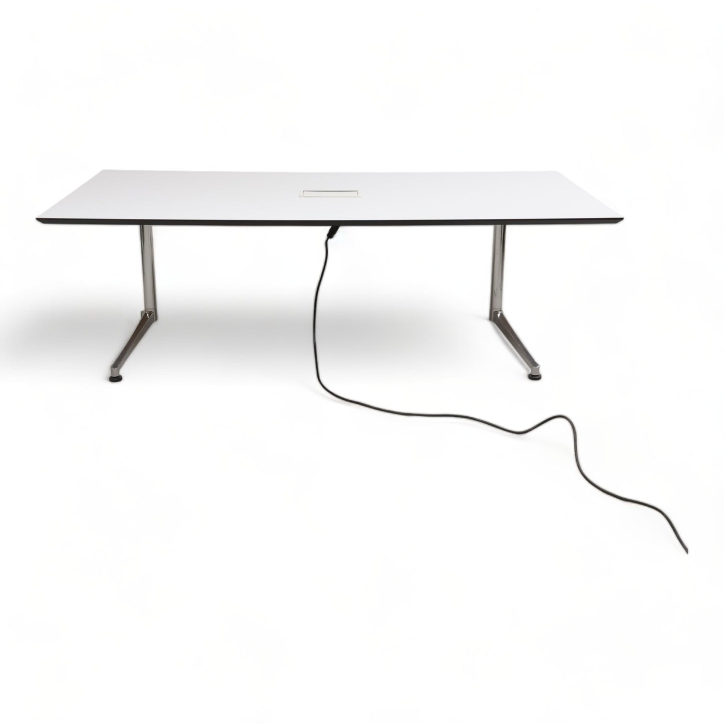 Kvalitetssikret | Moderne møtebord med kabelluke