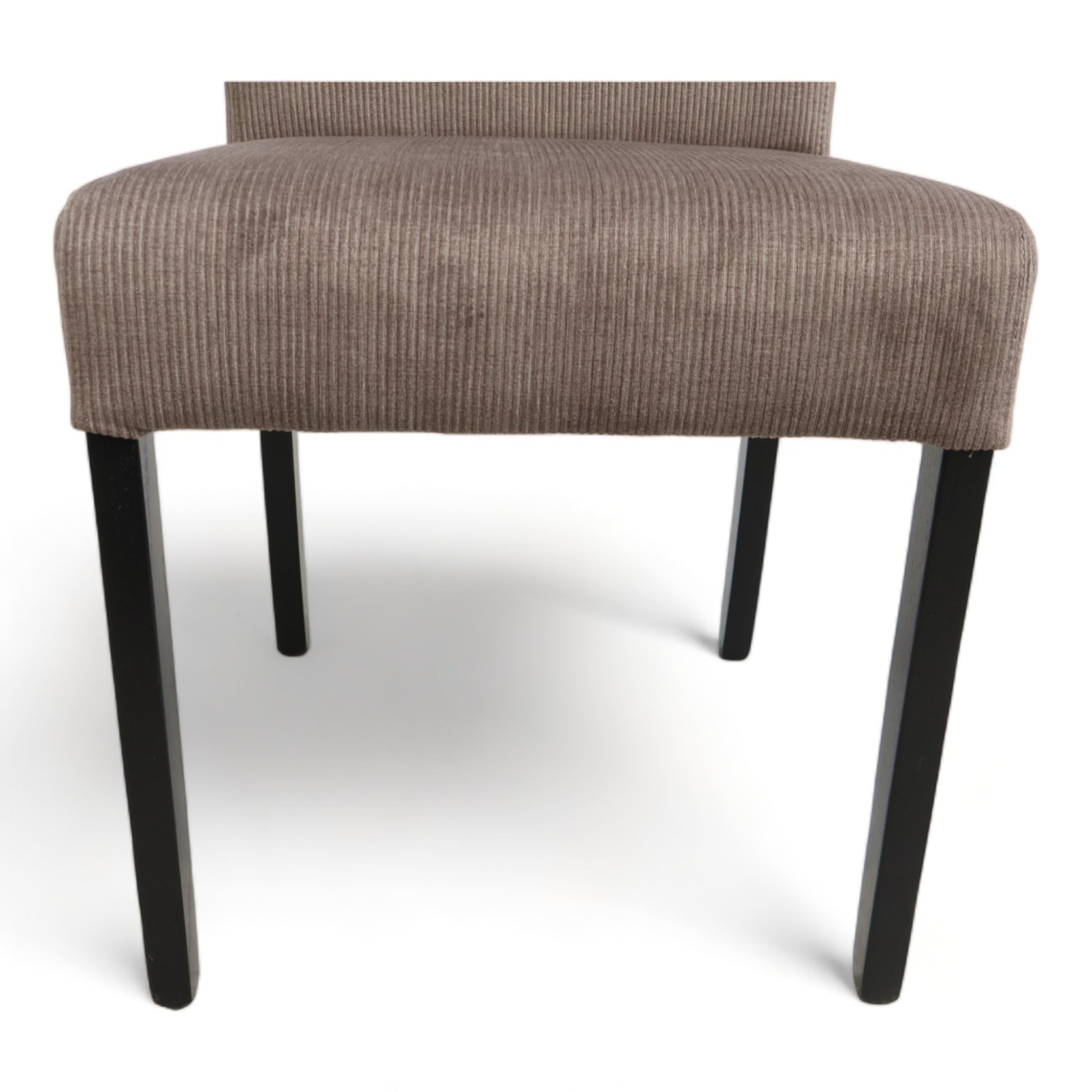 Helt nytt | Nobel spisestoler fra A-Møbler