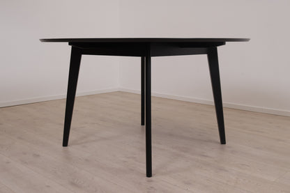 Kvalitetssikret | Moderne Roxby spisebord fra A-Møbler