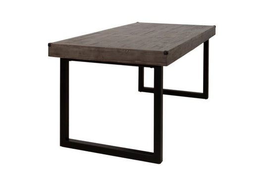 Helt nytt | Woodenforge spisebord fra A-Møbler