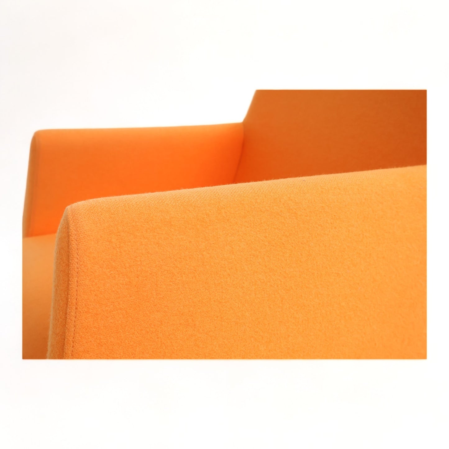 Nyrenset | Oransje Skandiform Jefferson KS-170 møteromsstoler