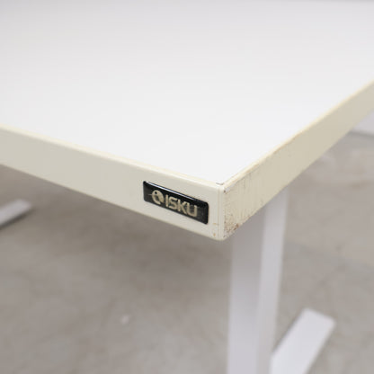 Kvalitetssikret | ISKU manuell hev/senk skrivebord