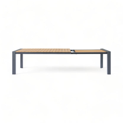 Helt nytt | North hagebord med uttrekk 200-320 i ubehandlet teak - grå aluminium ramme