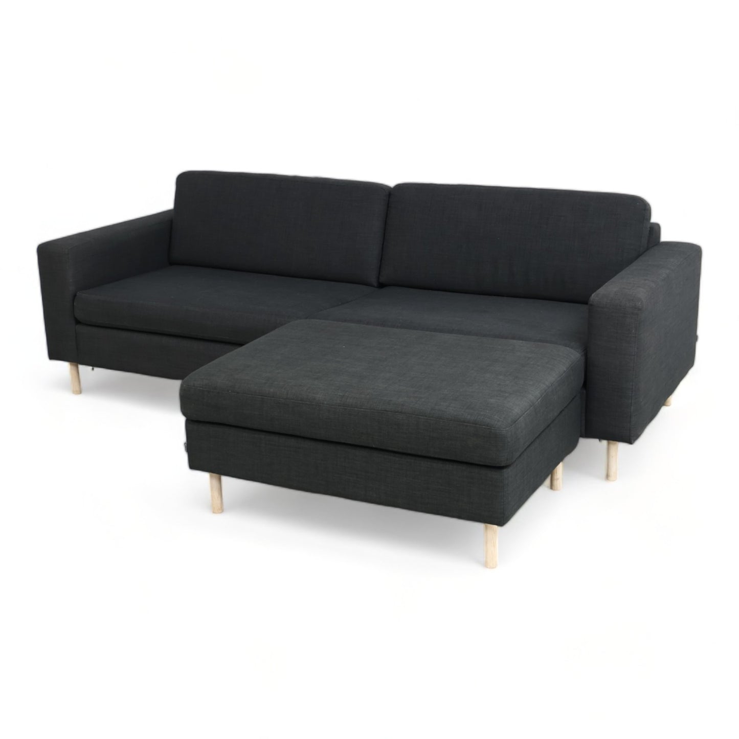 Nyrenset | Sort Bolia Scandinavia 3-seter sofa med puff