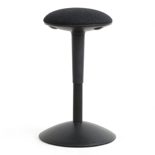 Nyrenset | Sort IKEA Nilserik balansestol med justerbart sete
