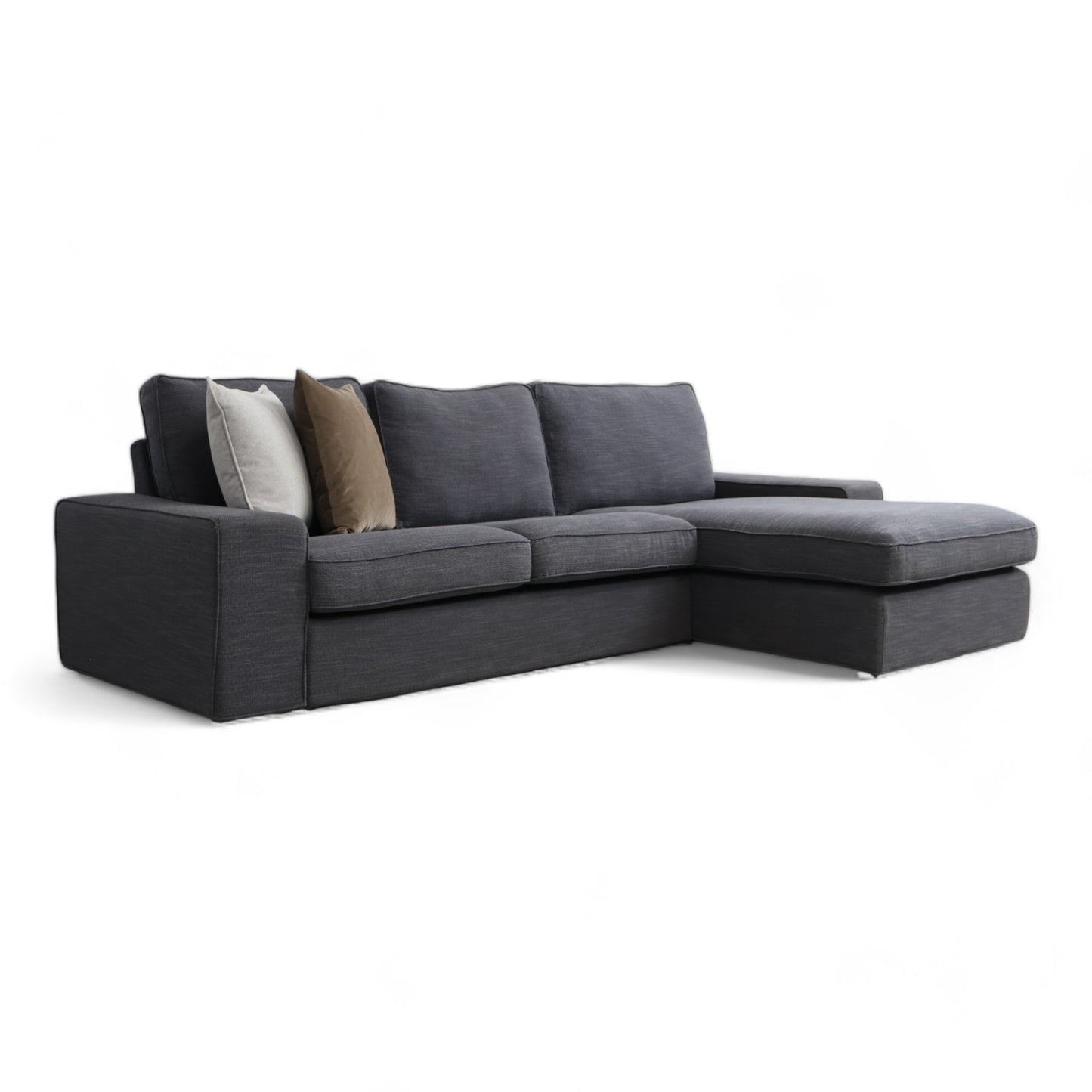 Nyrenset | Mørk grå IKEA Kivik sofa med vendbar sjeselong