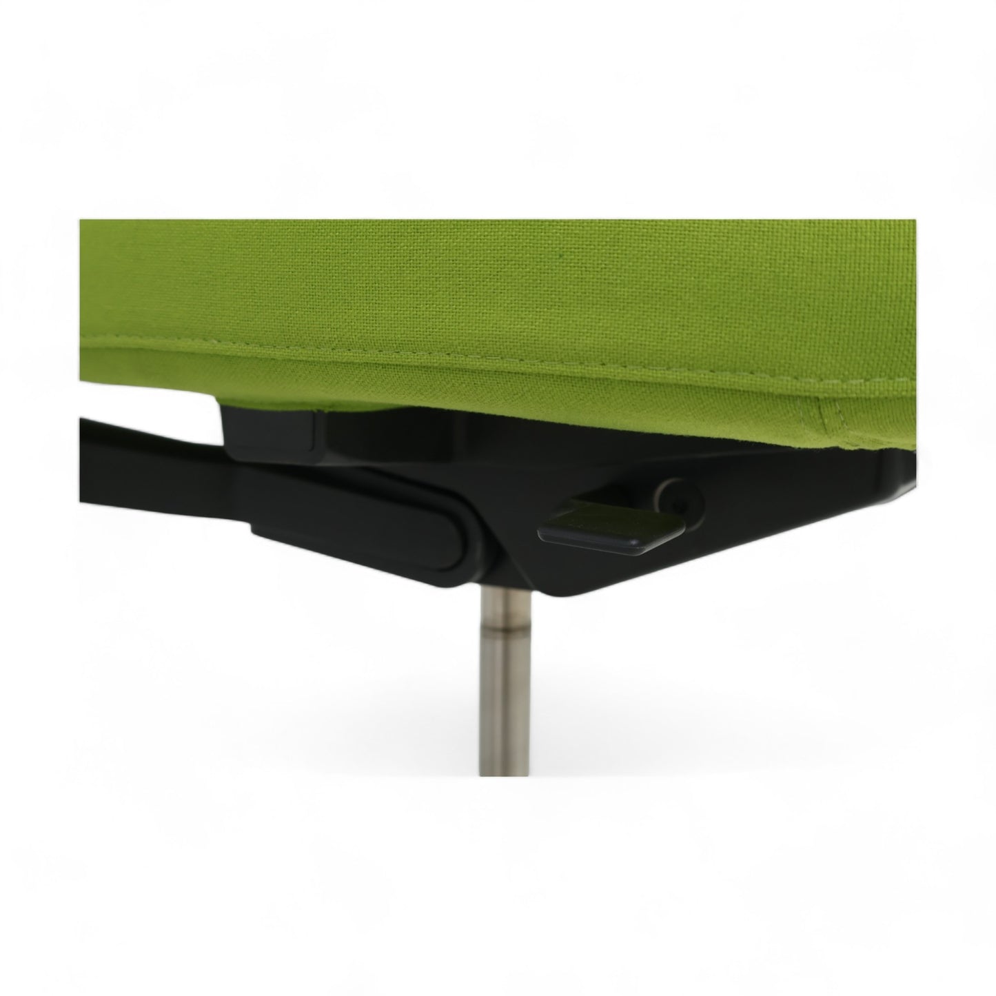 Nyrenset | Grønne Vitra ID kontorstoler