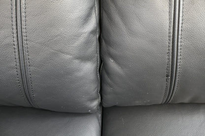 Nyrenset | Sort Mayfield 2-seter reclinersofa fra A-Møbler i hud/PVC