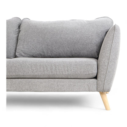 Nyrenset | Lys grå 2,5-seter sofa