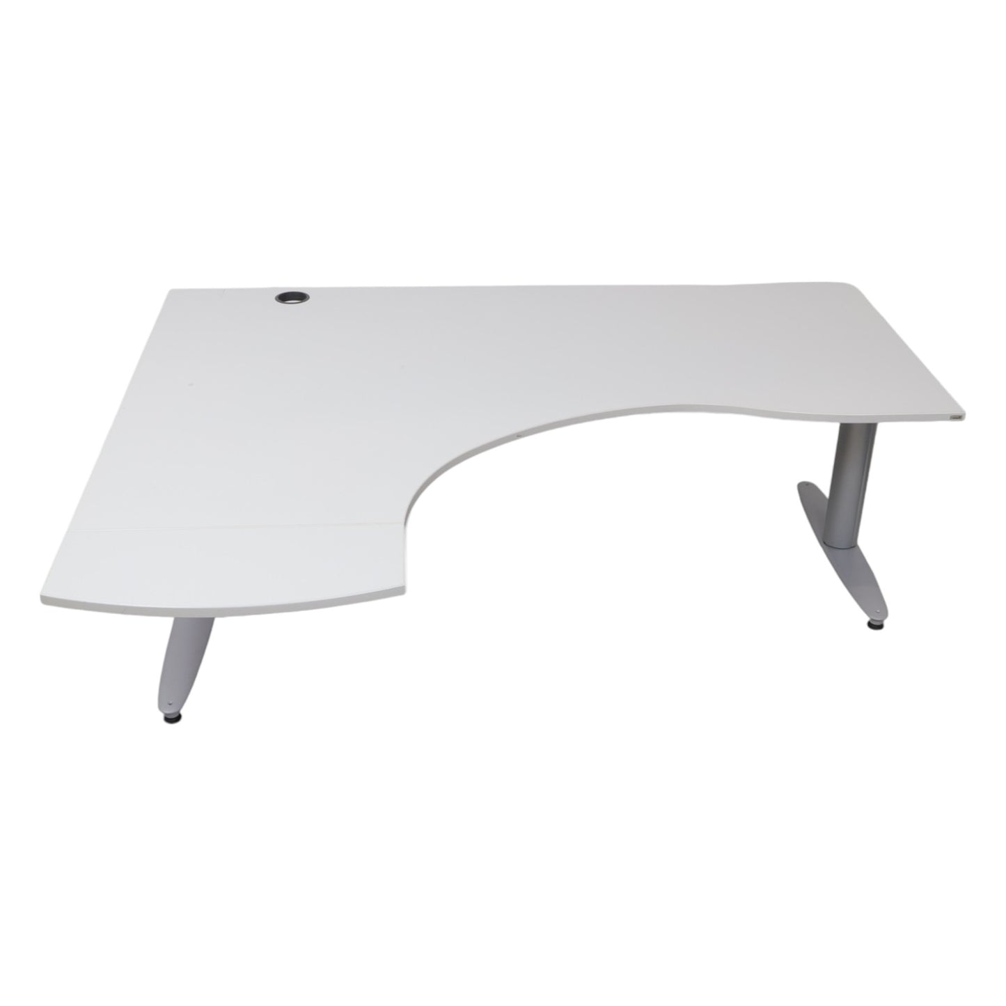 Kvalitetsikret | 180×145, Kinnarps elektrisk hev/senk skrivebord med sving i lys grå