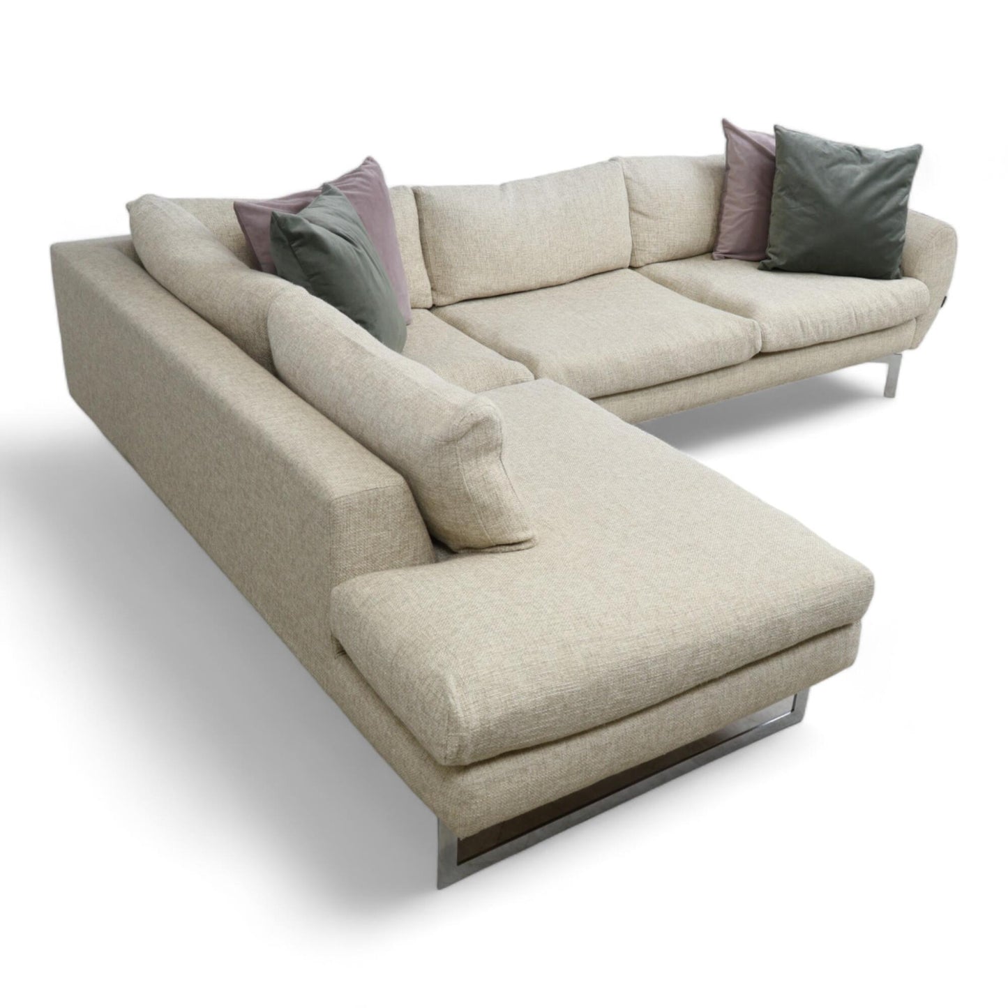 Nyrenset | Beige Furninova sjeselongsofa