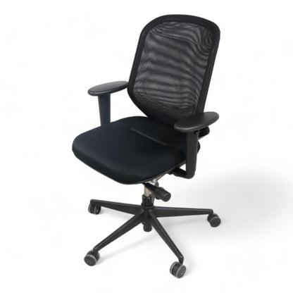 Nyrenset | Sort Vitra ID Mesh kontorstol