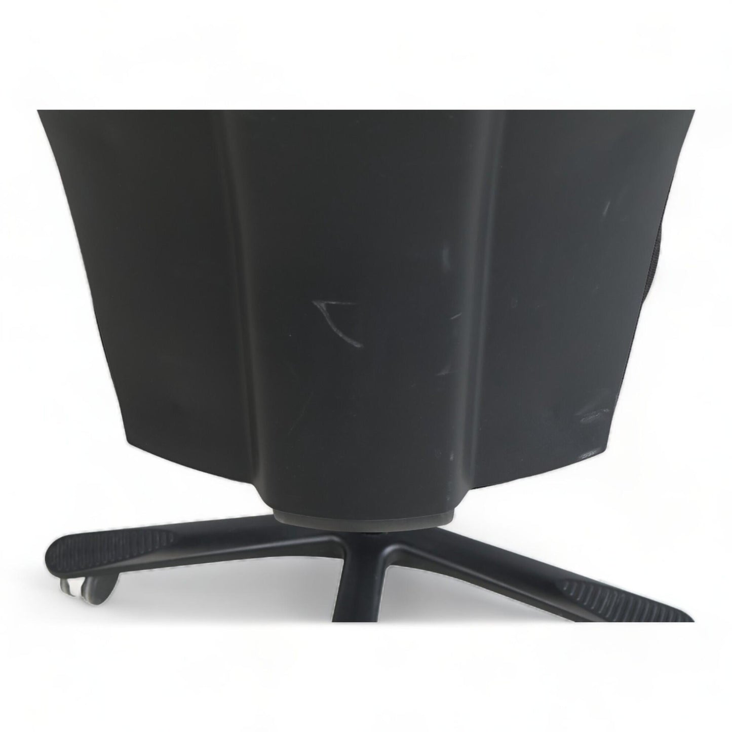 Nyrenset | EFG Splice kontorstol i sort, justerbar og ergonomisk
