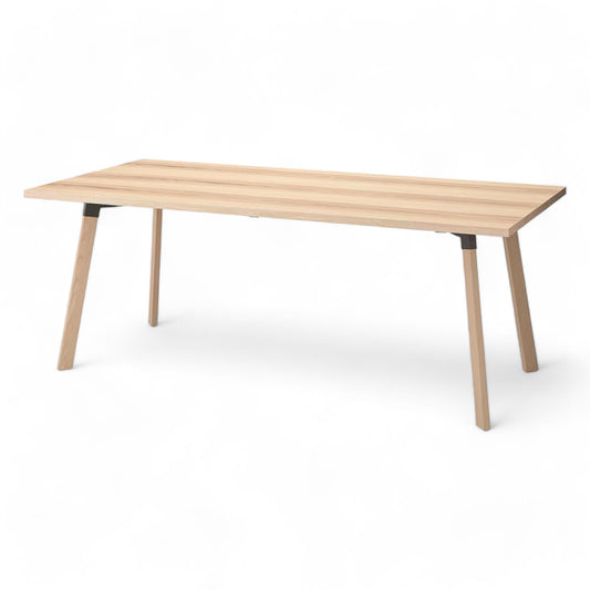 Nyrenset | IKEA x Hay Ypperlig Spisebord i lys eik, 200x90 cm