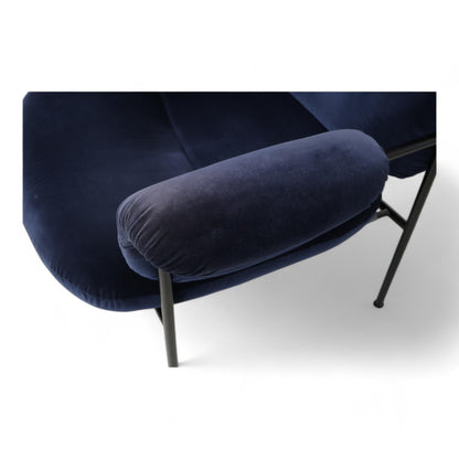Nyrenset | Mørk blå Fogia Bollo lenestol i velur