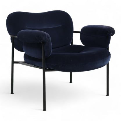 Nyrenset | Mørk blå Fogia Bollo lenestol i velur