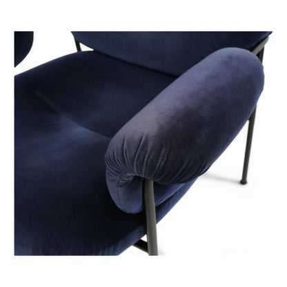 Nyrenset | Mørk blå Fogia Bollo lenestol i velur