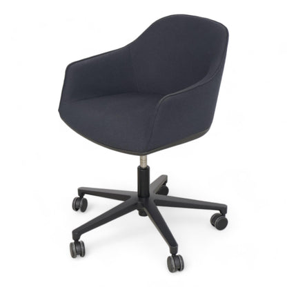 Nyrenset | Vitra Softshell kontorstol i mørk grå