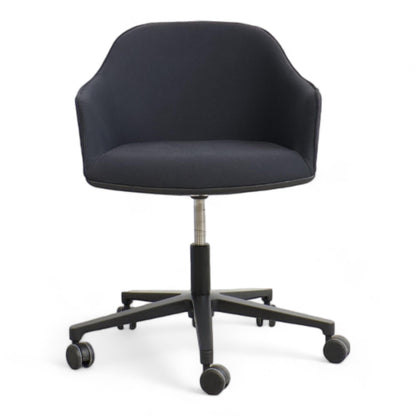 Nyrenset | Vitra Softshell kontorstol i mørk grå