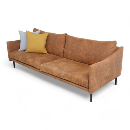 Utmerket tilstand | Brun Trendrom Harpan 3-seter sofa i skinn