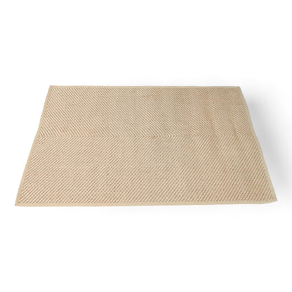 IKEA Hellstad gulvteppe i brun, 133x196