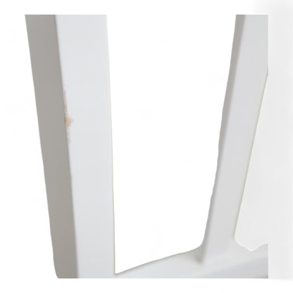 Nyrenset | Hvit med mørk brun sete stol fra Jysk