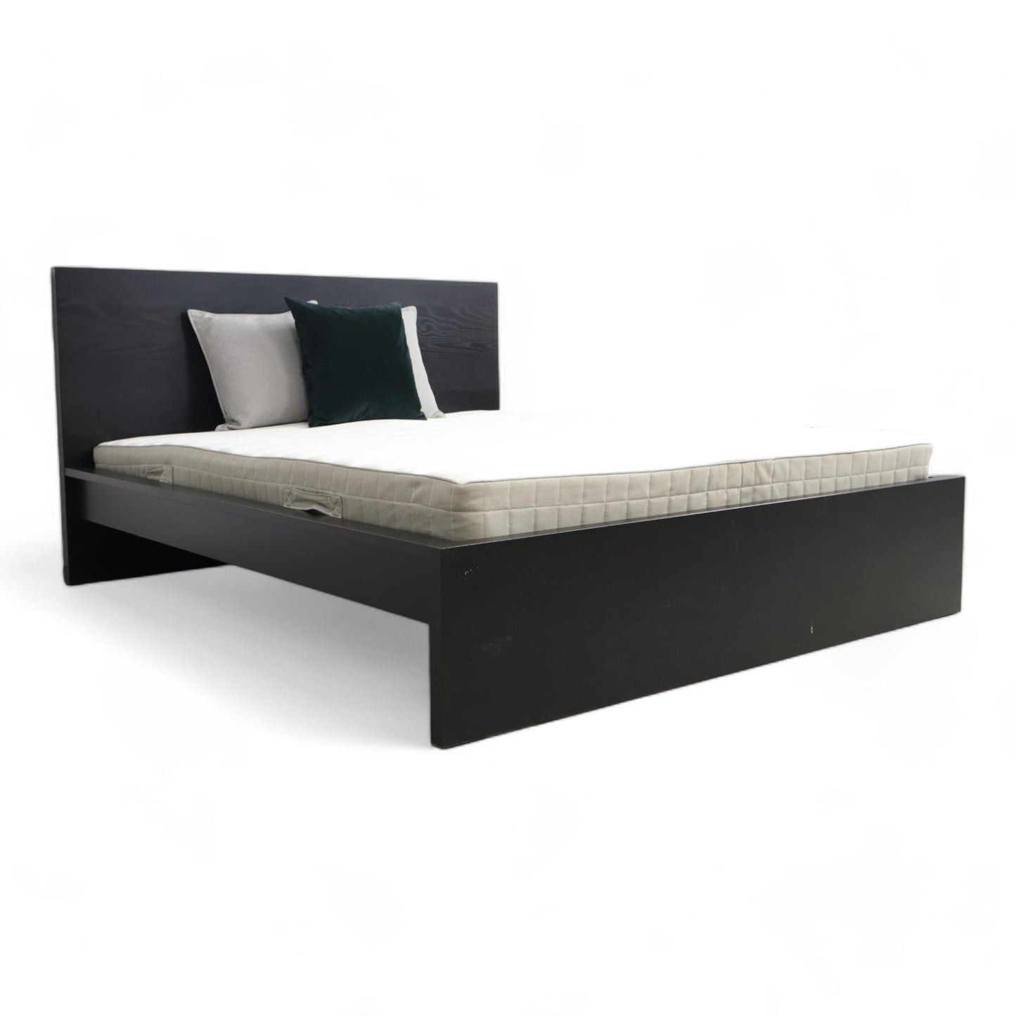 Nyrenset | Sort IKEA Malm seng med Hamarvik madrass, 160x200