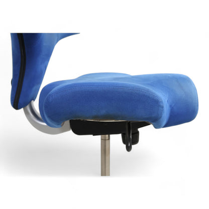 Nyrenset | Håg Capisco blå kontorstol med sadelsete