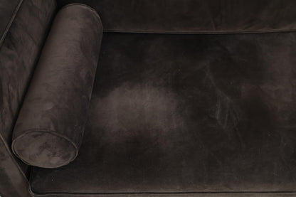 Nyrenset | SofaCompany Harper 3-seter sofa i mørk brun velur