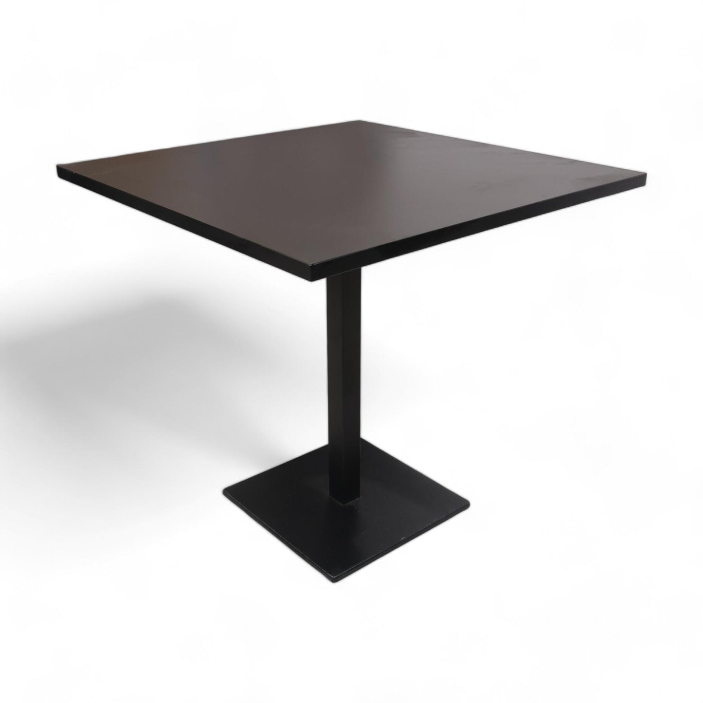 Nyrenset | Mørk grå Pedrali Ypsilon table 80x80