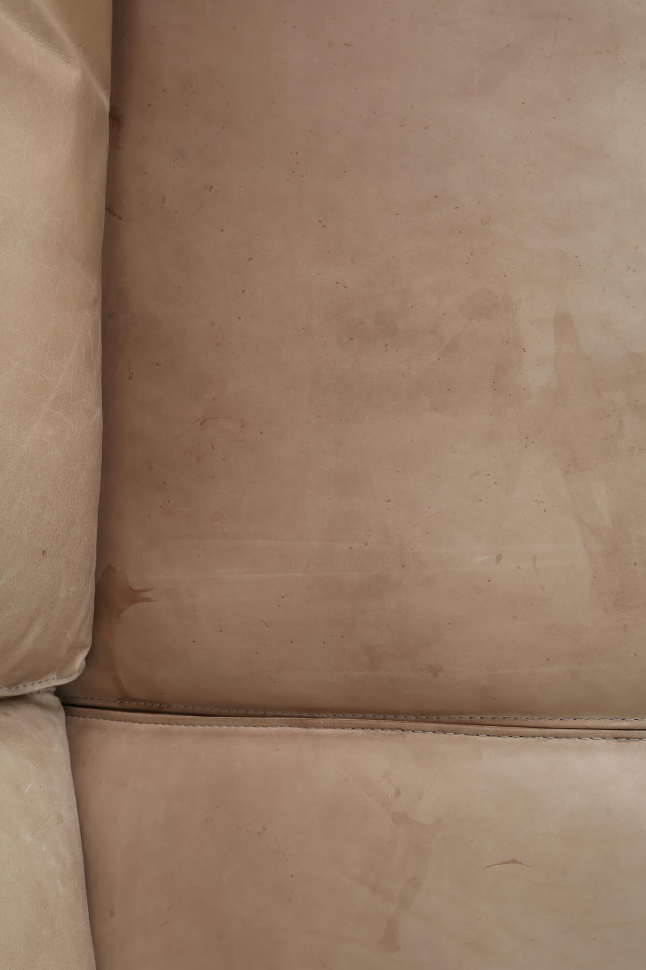Nyrenset | Hugna Skøyen 3,5 seter skinn sofa