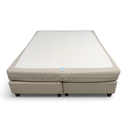 Nyrenset | Beige Jensen Pulse seng med Ikea Tuddal overmadrass, 160x200cm