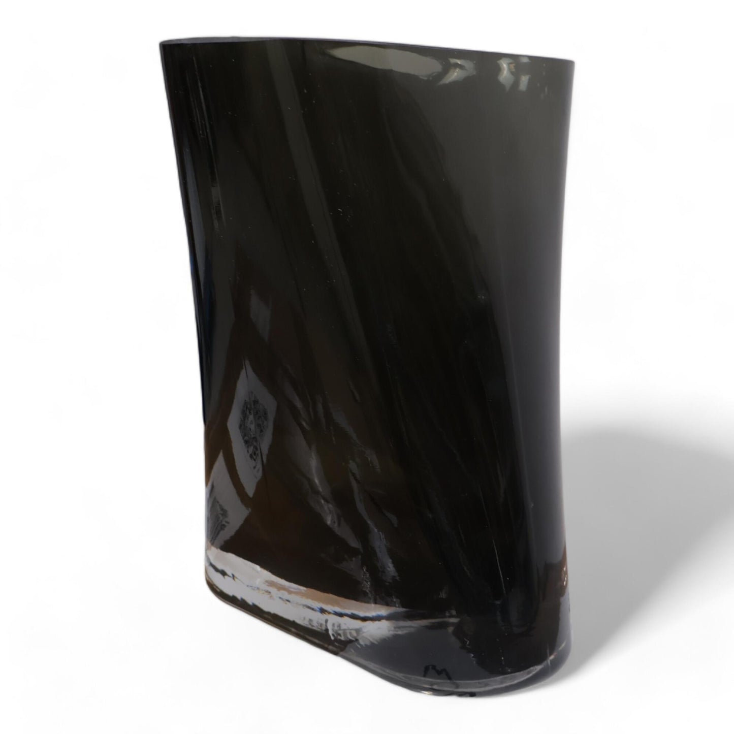 Helt nytt | Avery S Glass Vase 9x18cm/h22cm Black